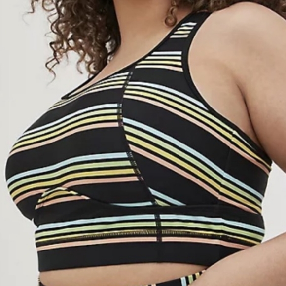 Torrid Active Swim Black Green Stripe Wireless Racerback Bikini Top Size 3X NWT - Picture 3 of 4